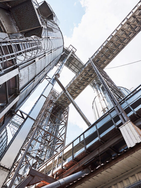 Широкая поставкаа товаров