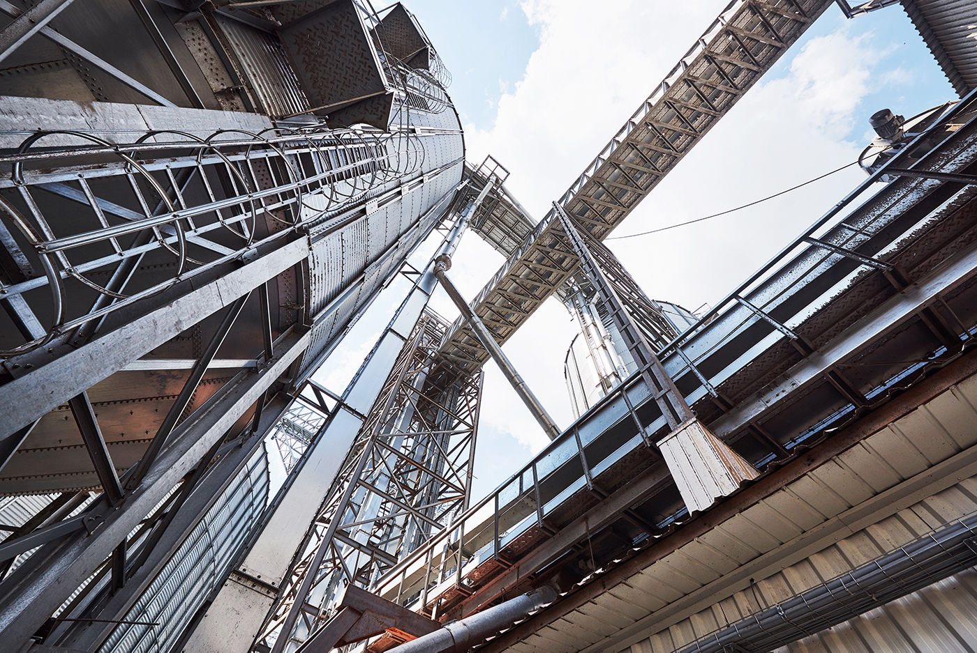 Широкая поставкаа товаров